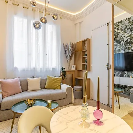 Apartman Avec Mezzanine Arc De Triomphe
