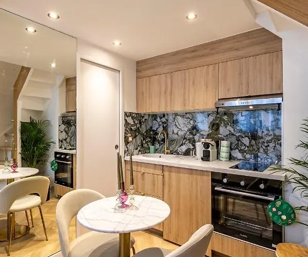 Apartmán Avec Mezzanine Arc De Triomphe *