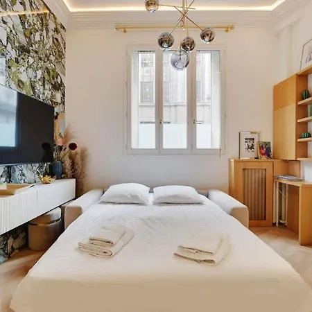 Апартаменты Avec Mezzanine Arc De Triomphe Париж